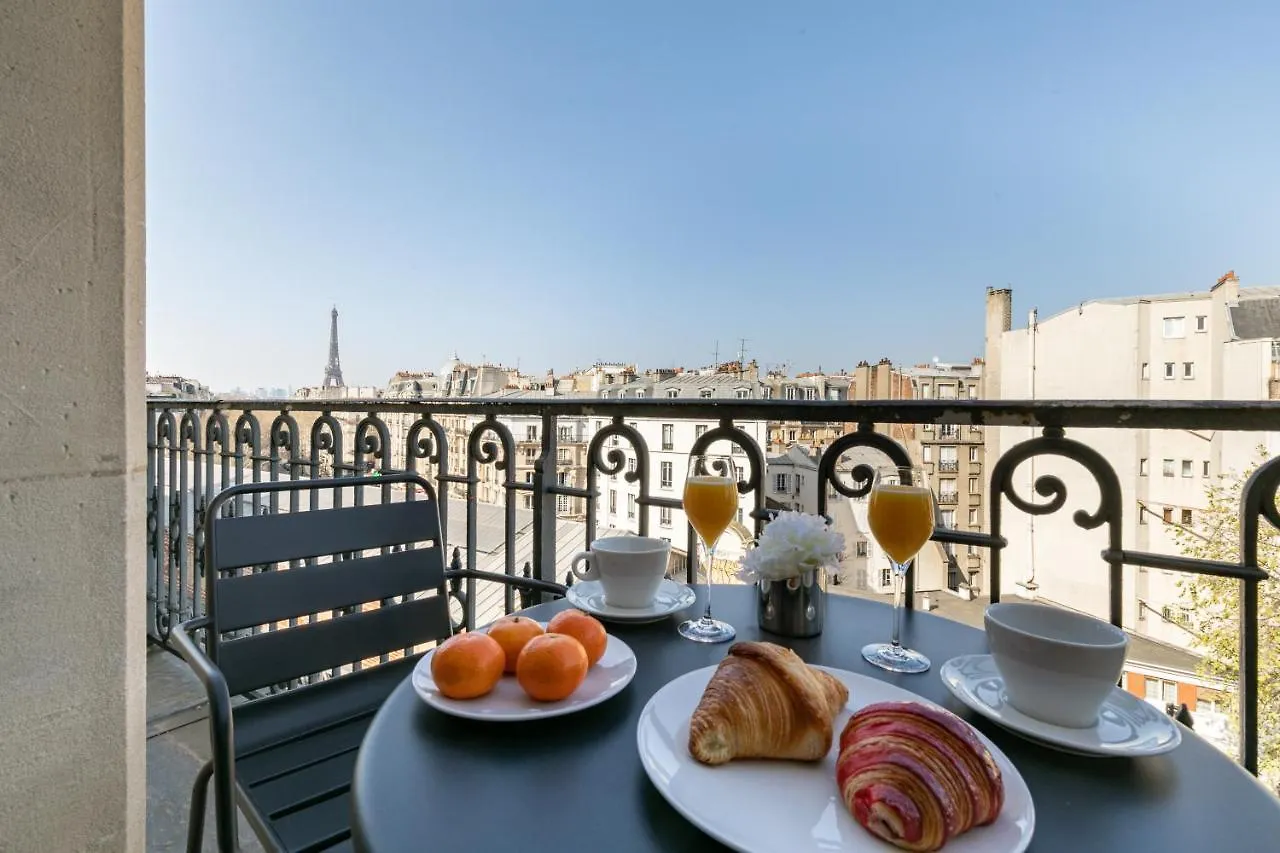 ***  Sublim - Autonomous Hotel Paris France